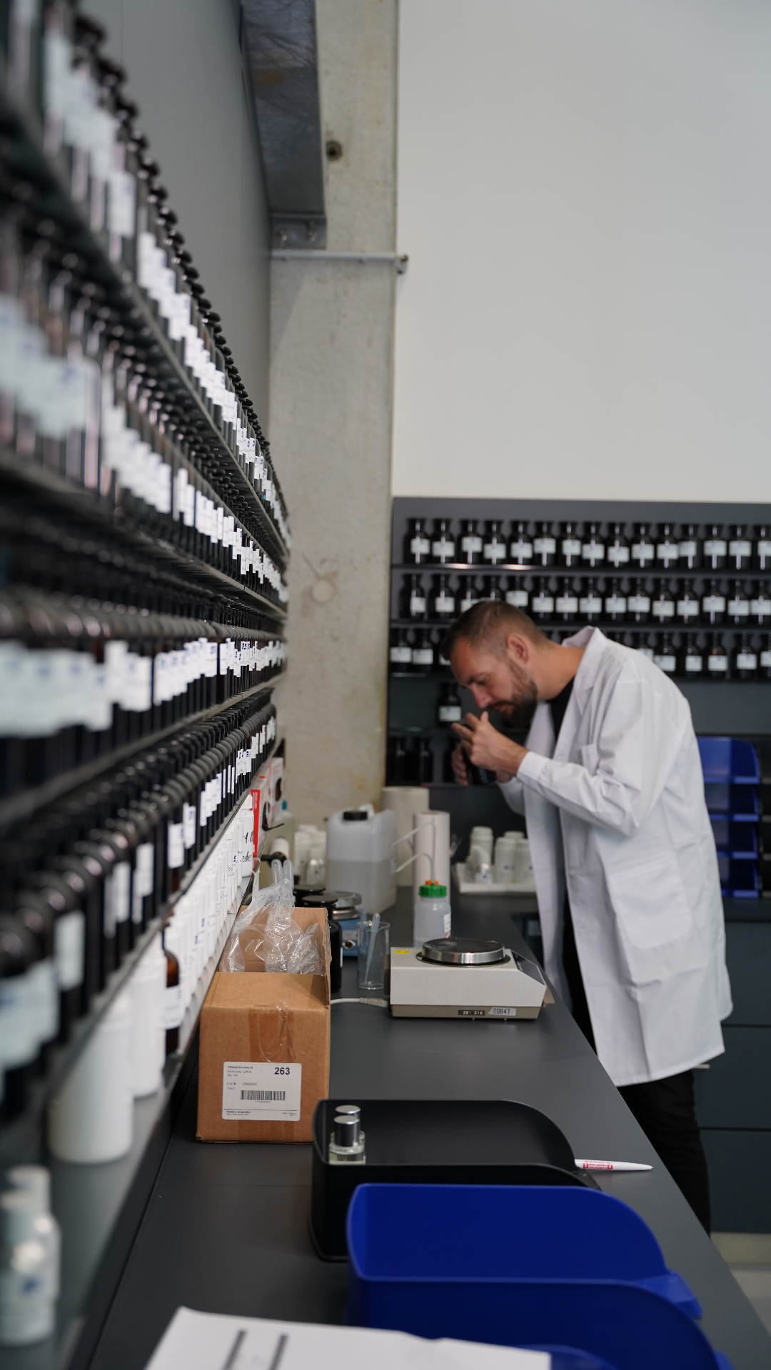 Parfumhersteller Deutschland 2026 – Duftöle, Lohnabfüllung & Private Label